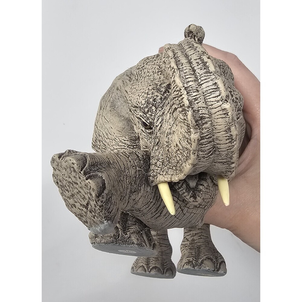 Vtg The Herd By Martha Carey- Duke #3146 Heavy Kneeling Elephant Figurine 8x5.5" - Picture 4 of 8